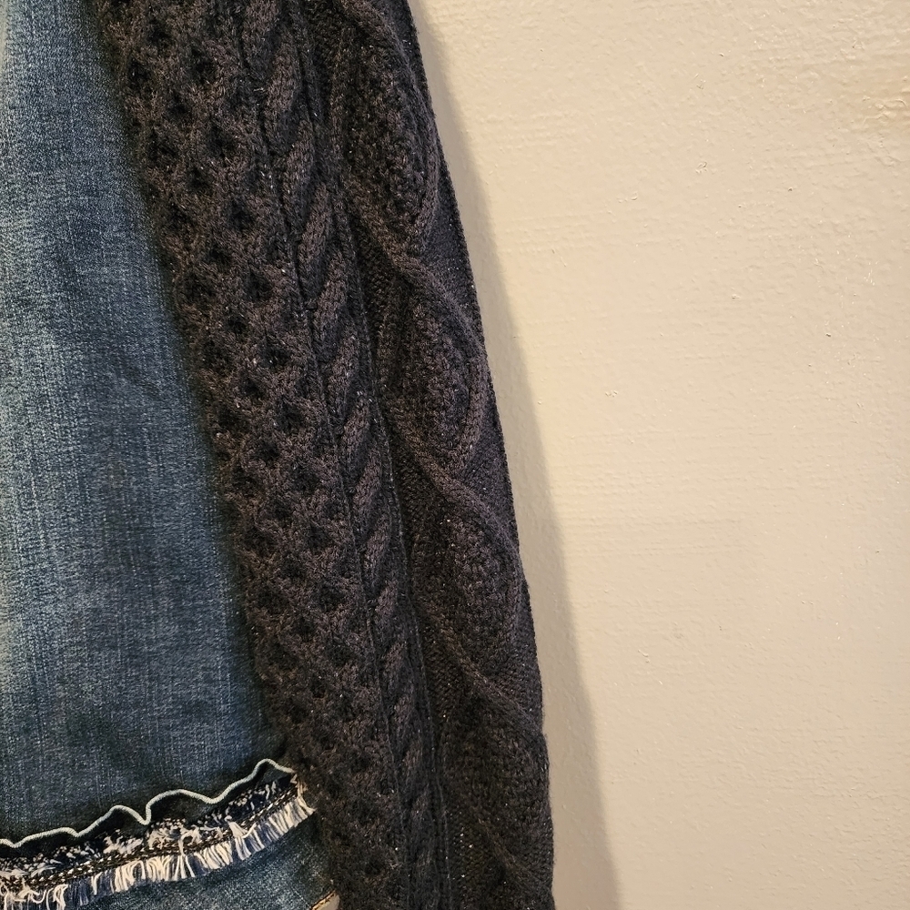 Desigual Denim Jacket with Exotic Embroidery and Ruffle Detail Size 44 - Picture 8 of 10